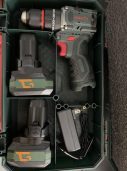 Cordless impact drill